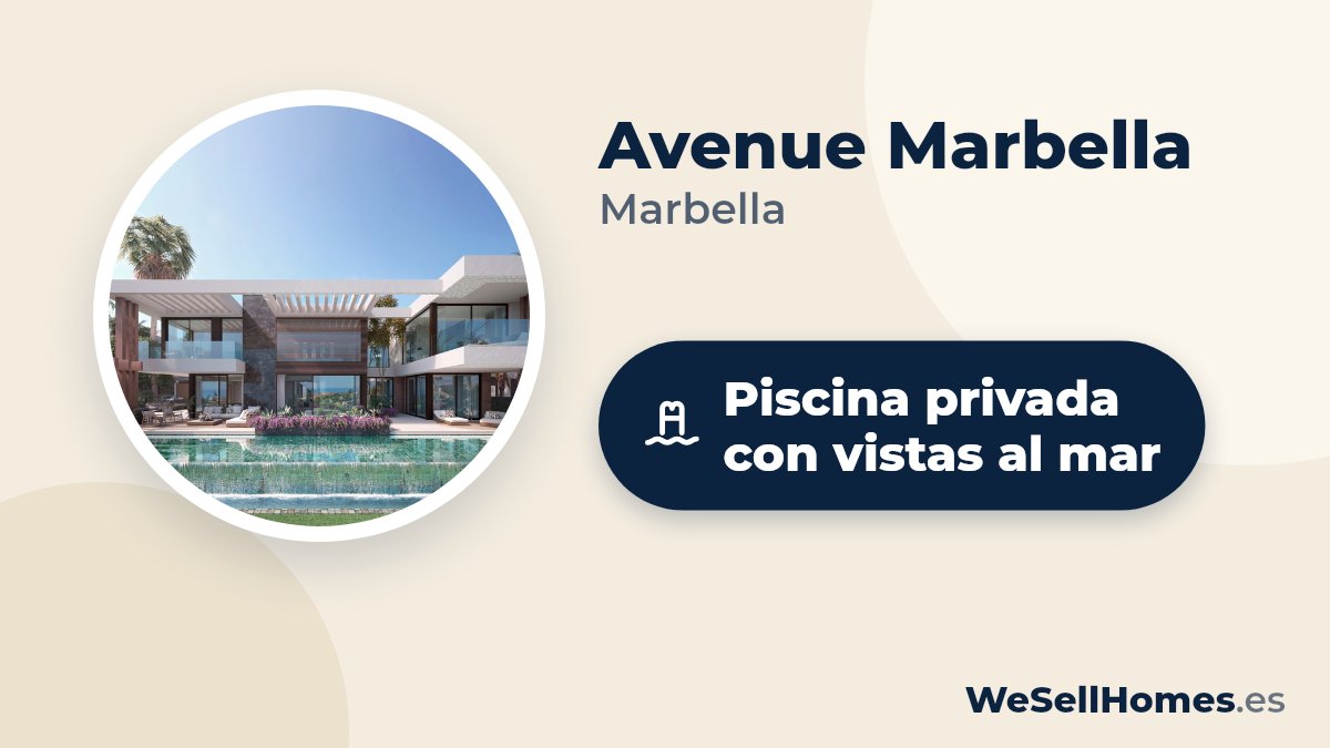 Avenue Marbella, Marbella: Piscina privada con vistas al mar