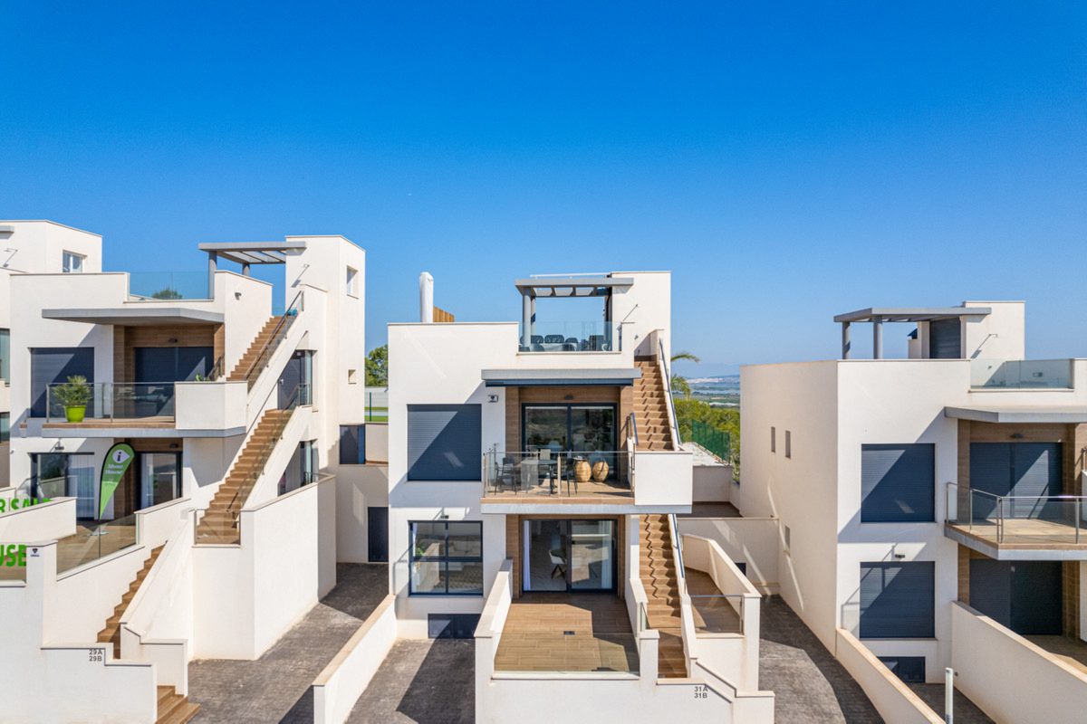 Bellavista Bungalows Fase III, San Miguel de Salinas: Foto 1 van 15