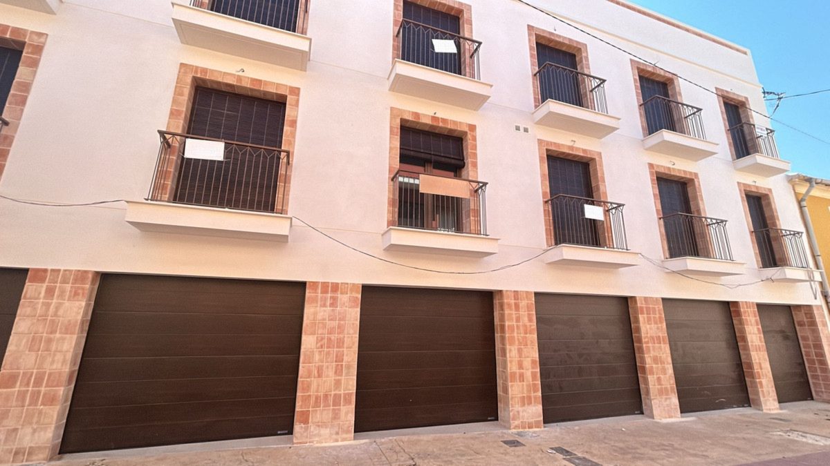 Edificio Cierna, Hondón de las Nieves: Foto 3 van 7