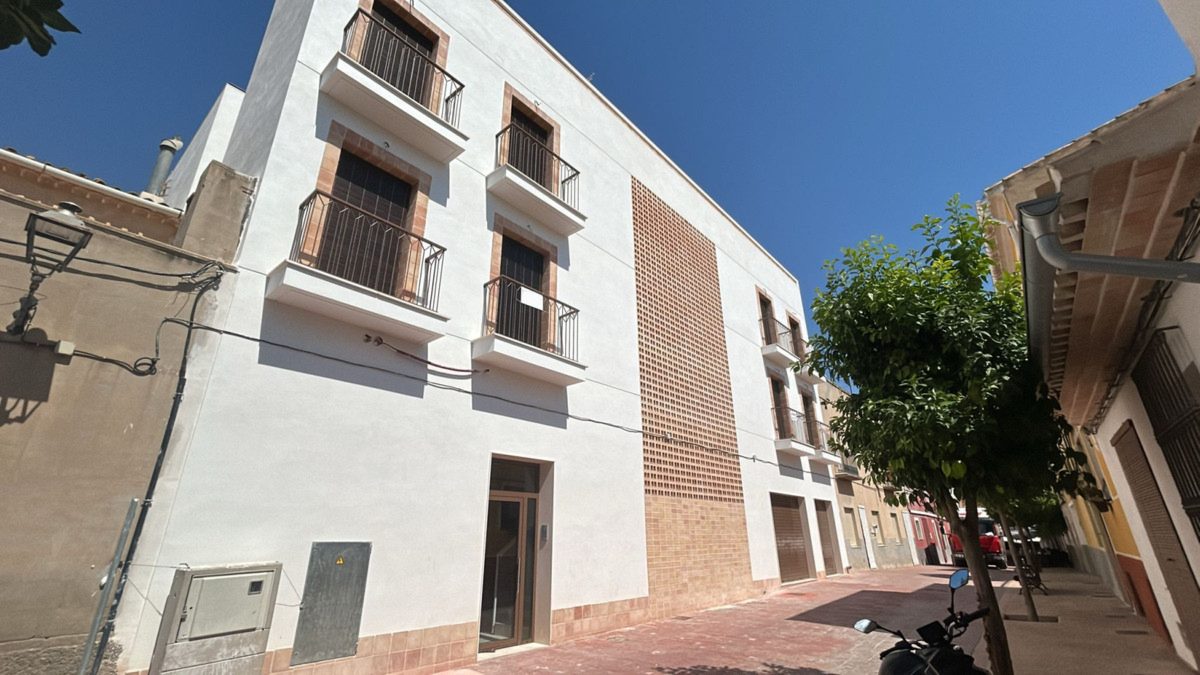 Edificio Cierna, Hondón de las Nieves: Foto 4 van 7