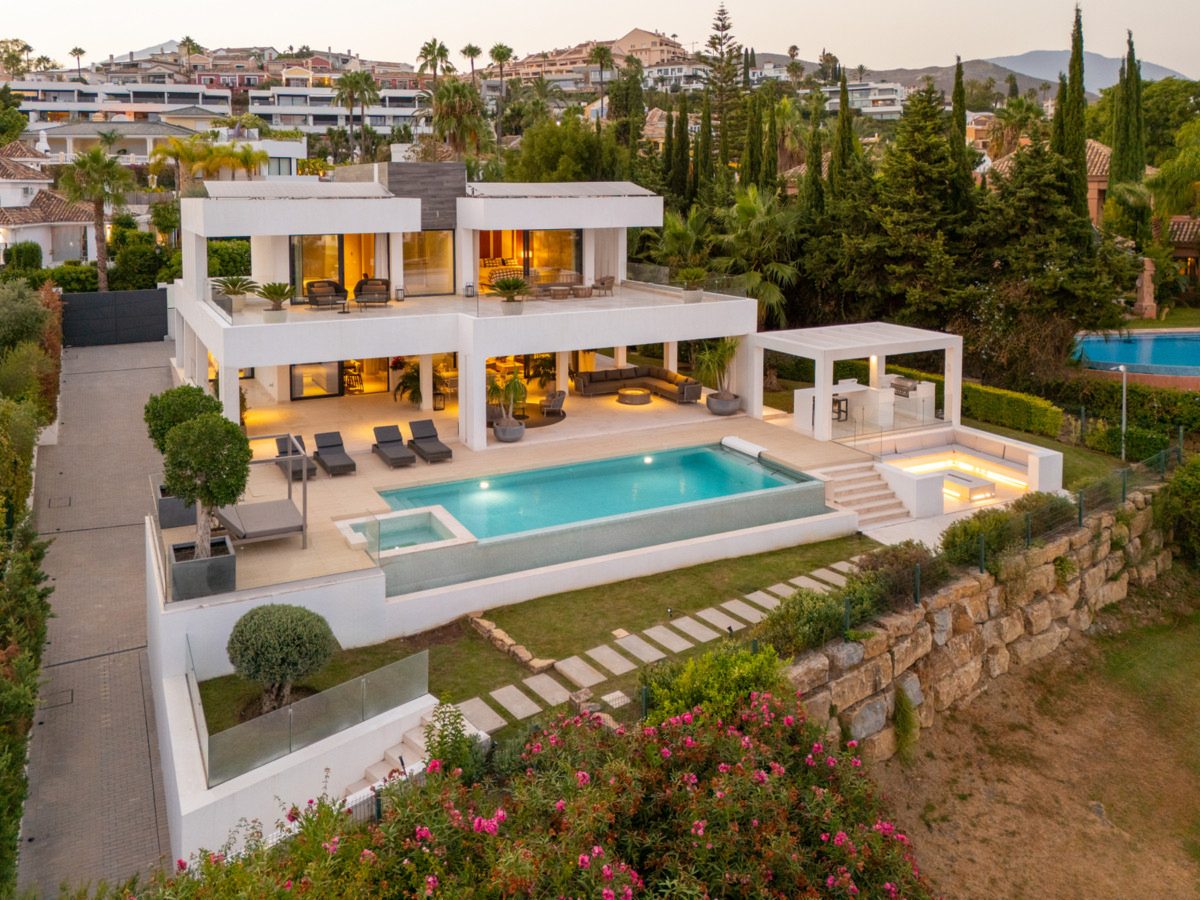 Leo 21B, Marbella: Foto 1 van 15