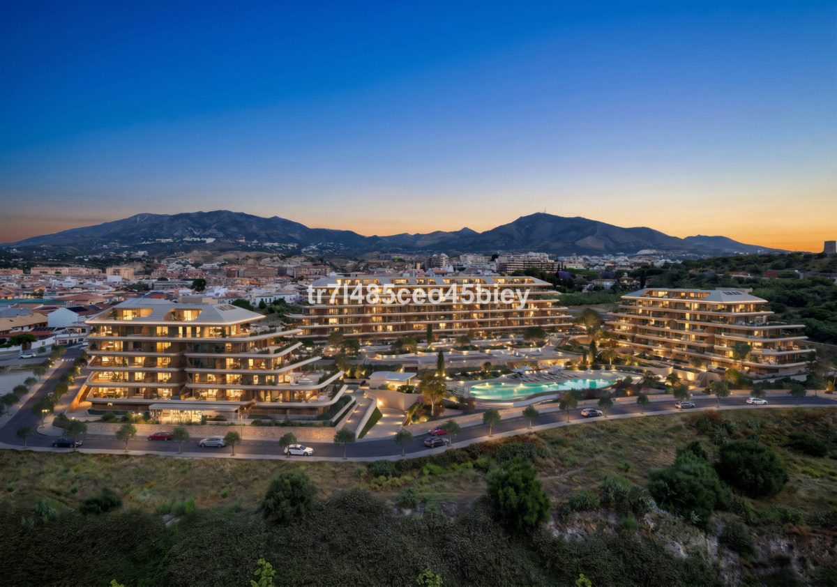 Naven, Fuengirola: Foto 2 van 15