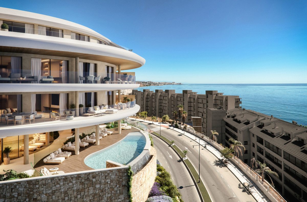 Óleo, Fuengirola: Photo 1 of 15