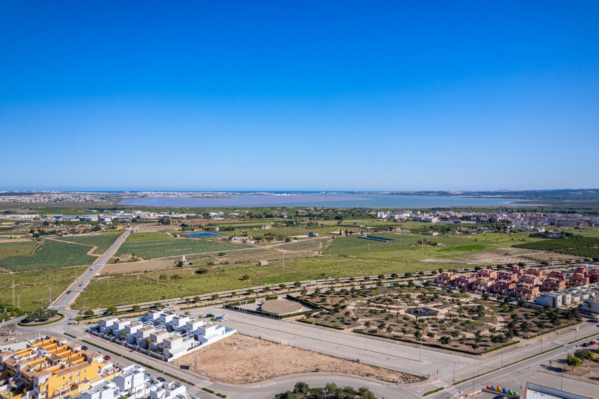 Residencial Laguna Azul, Los Montesinos: Photo 4 of 15