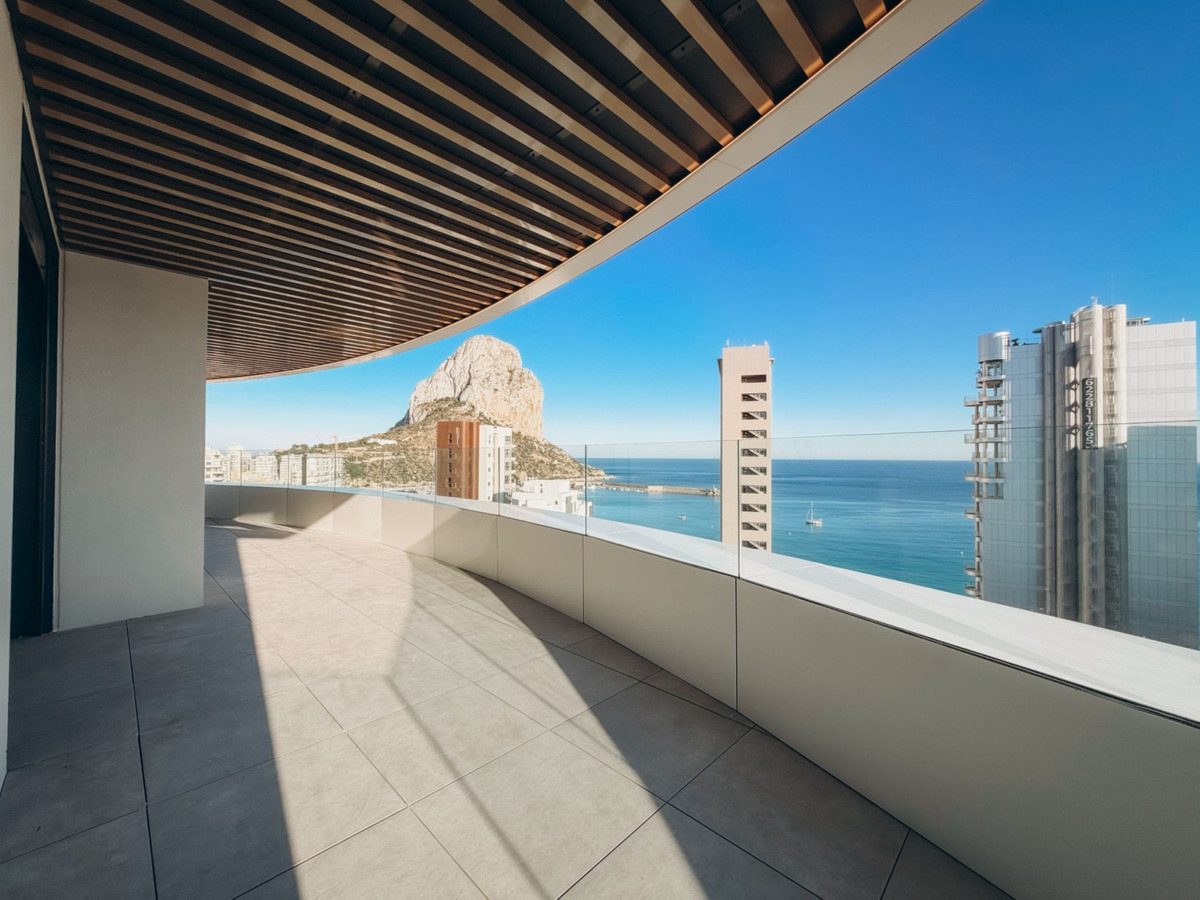 Seaway Tower, Calpe: Photo 3 of 15
