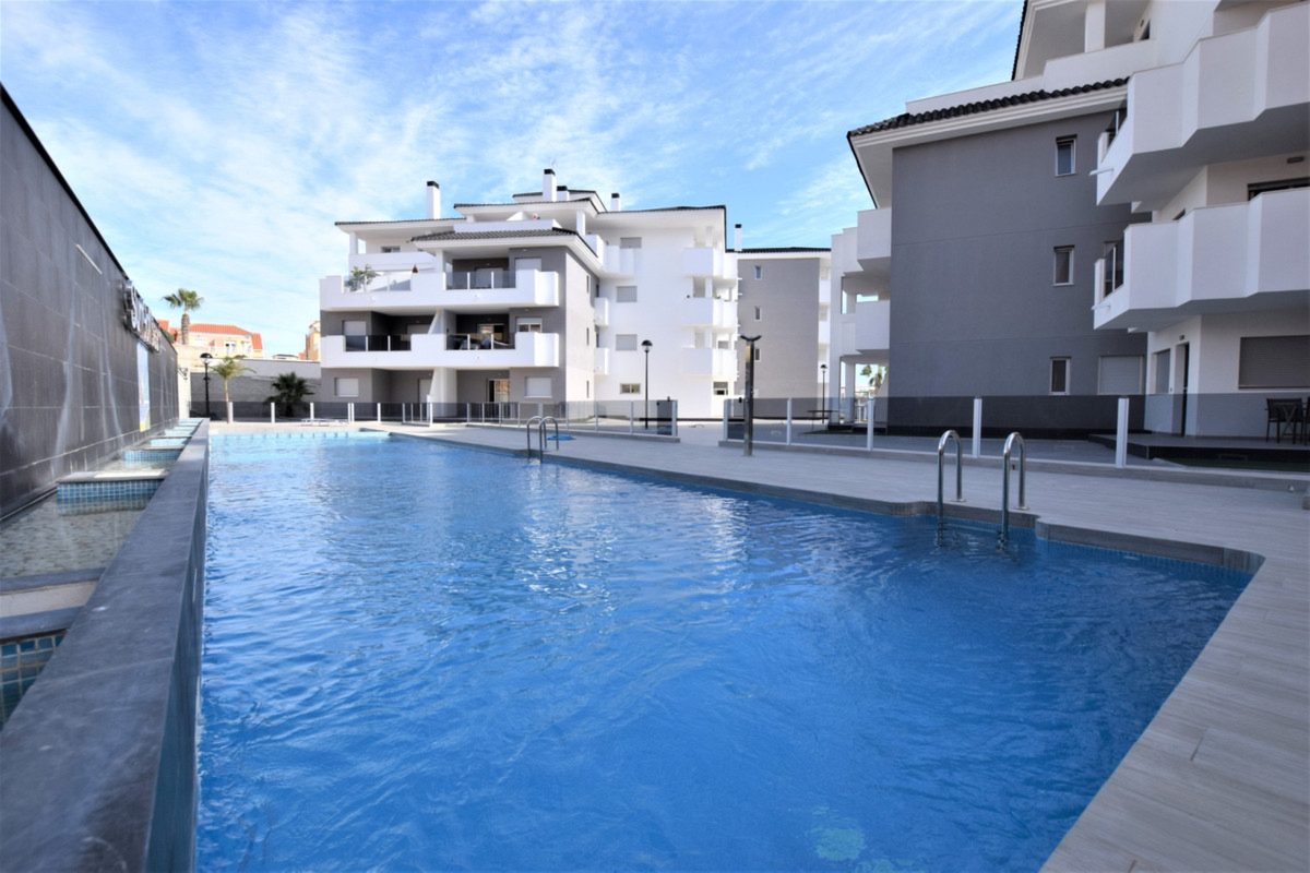 Sungolfbeach, Orihuela Costa: Foto 1 van 15