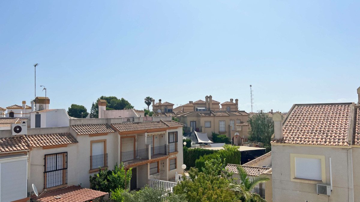 Torrevieja Twins, Torrevieja: Foto 3 van 15