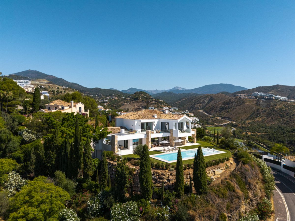 Villa Amara, Benahavís: Photo 2 of 15