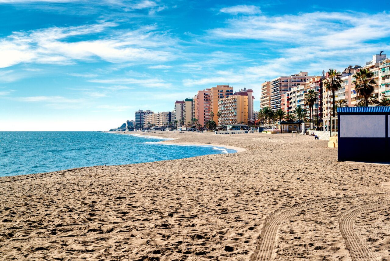 Penthouse kopen Fuengirola - strand en kustlijn Costa del Sol